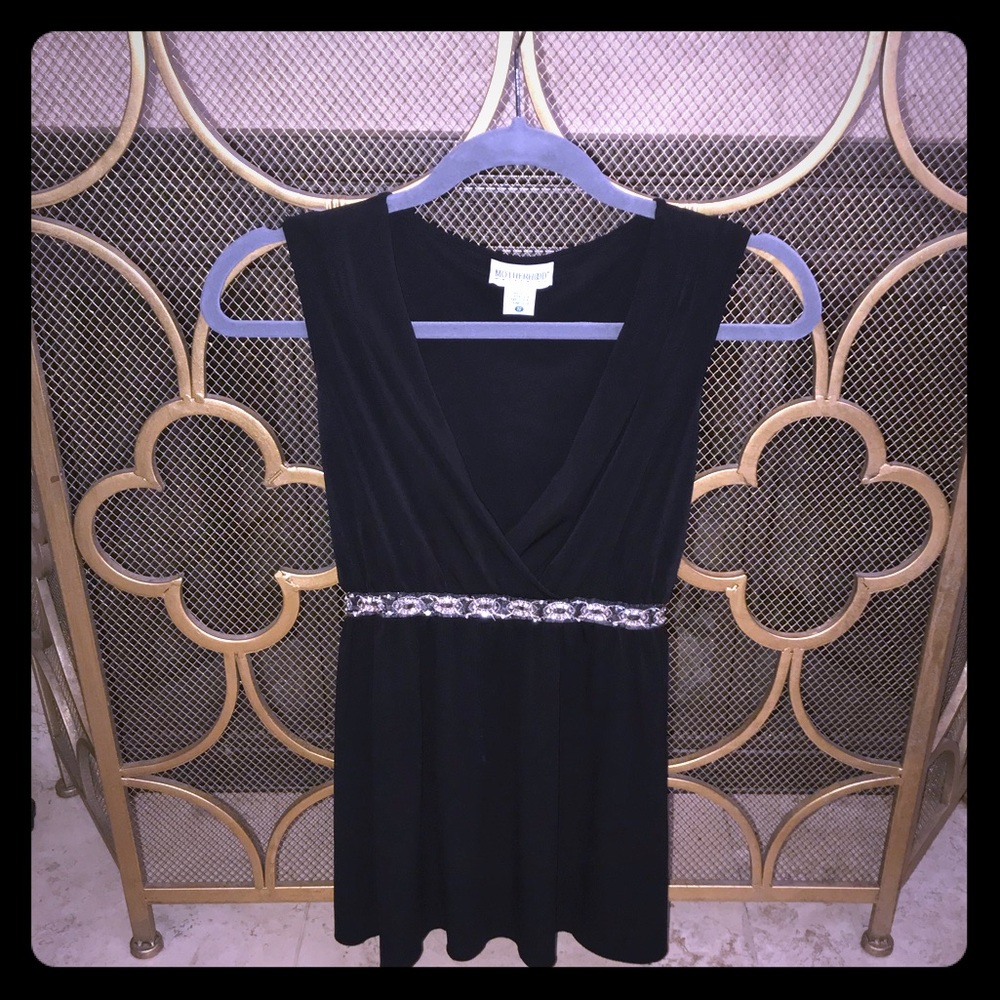 Motherhood Maternity Fancy Top with Tie Back 🖤EUC